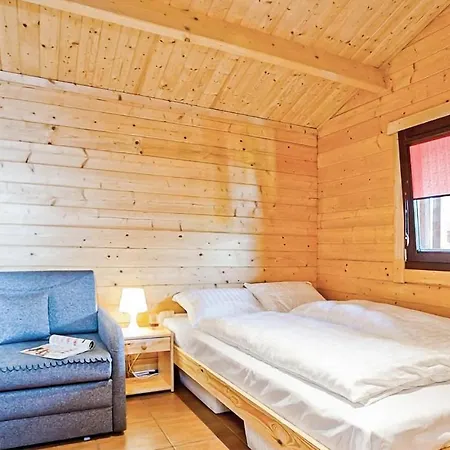 2 Bedroom Awesome In 펜션 시아노제티